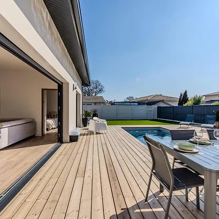Diam - Welkeys Villa Biganos
